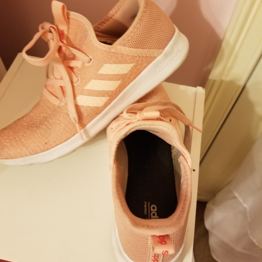 Women's Peach color Adidas sneakers